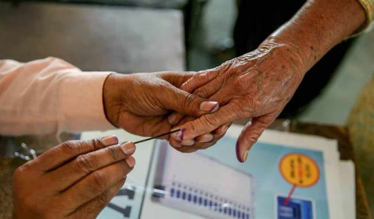 Voting begins in J-K’s Kathua-Udhampur LS seat, Union Minister seeks 3rd term
